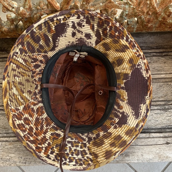 Animal Print Safari Hat - Picture 9 of 9